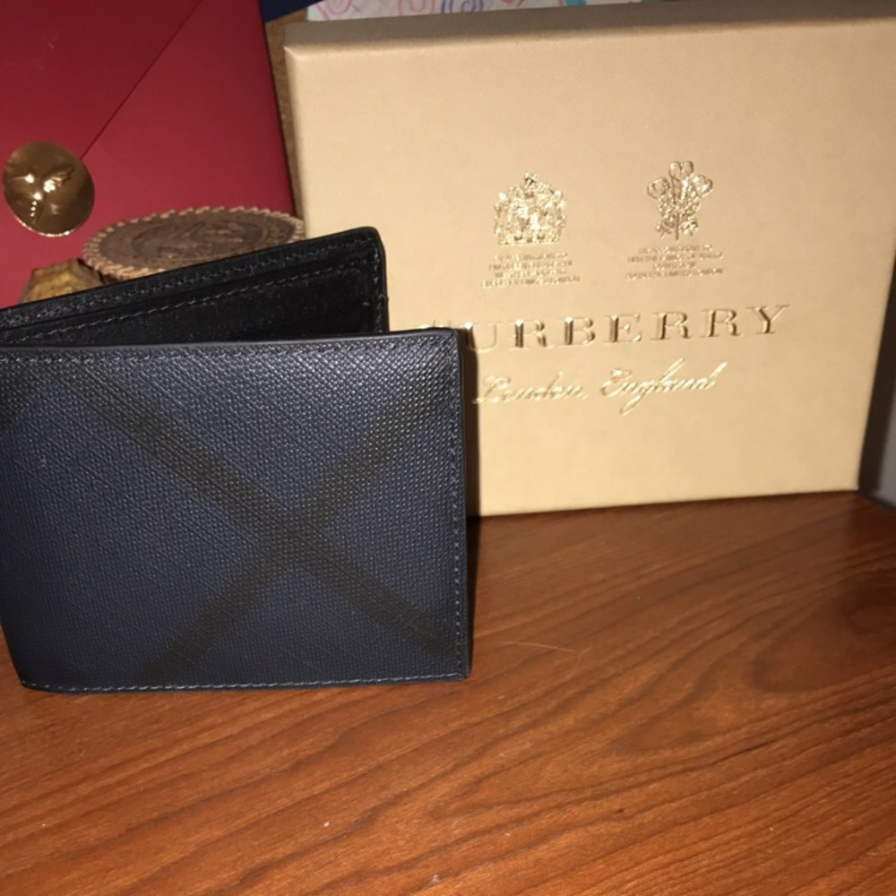 Burberry London Check and Leather Bifold Wallet